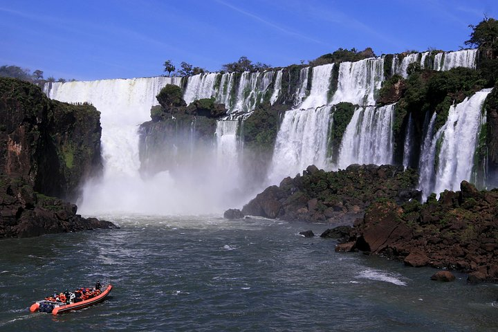 Iguassu Falls Combo Tour: Visit to the Brazilian side and Waterfall Boat Ride - Photo 1 of 17
