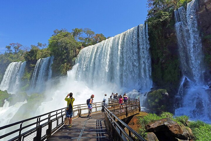 Iguazu Falls National Park Tour - full day tour Argentinean side - Photo 1 of 6