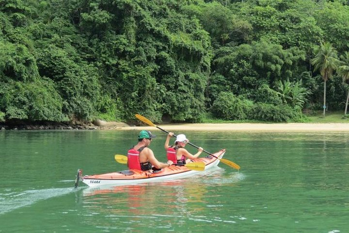Mangrove and Beach Kayak Tour BY PARATY TOURS - Photo 1 of 15