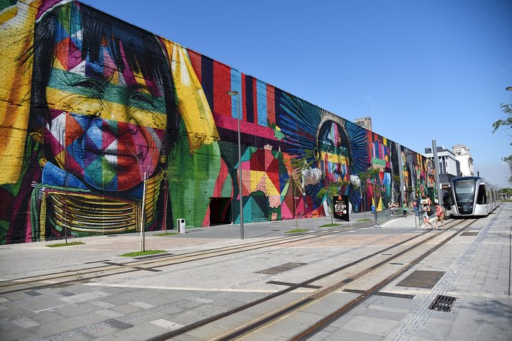Kobra Mural