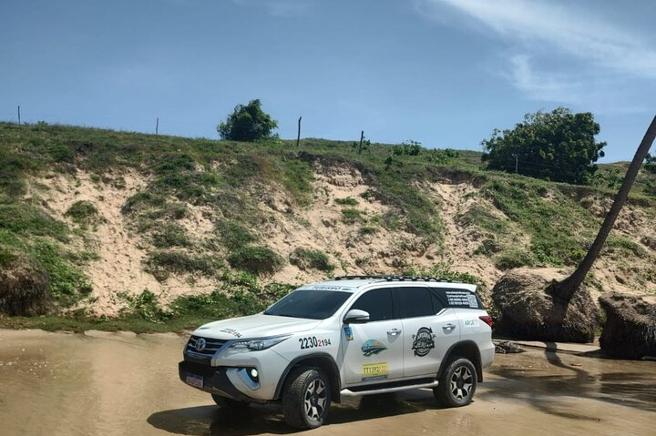 Private shuttle DE 4x4 Jeri Airport to the Villa or Jeri/JJD - Photo 1 of 2