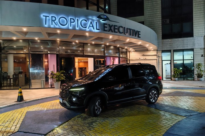 24-hour transfer from airport to hotel in Manaus - Photo 1 of 20