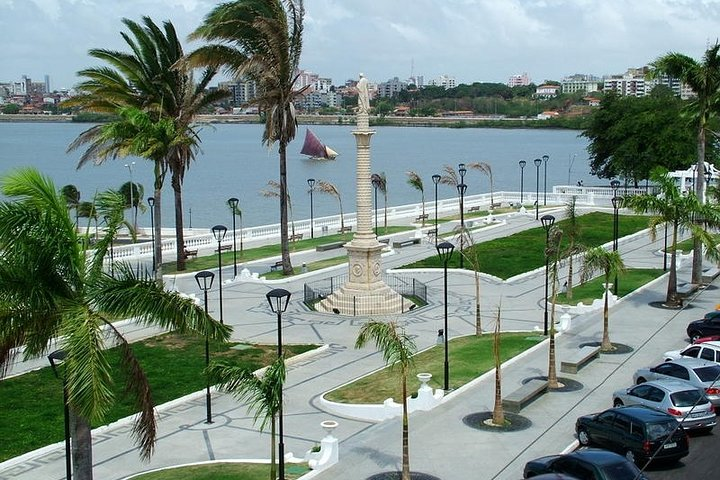 Private Transfer between São Luis Aiport and Hotels - Photo 1 of 7