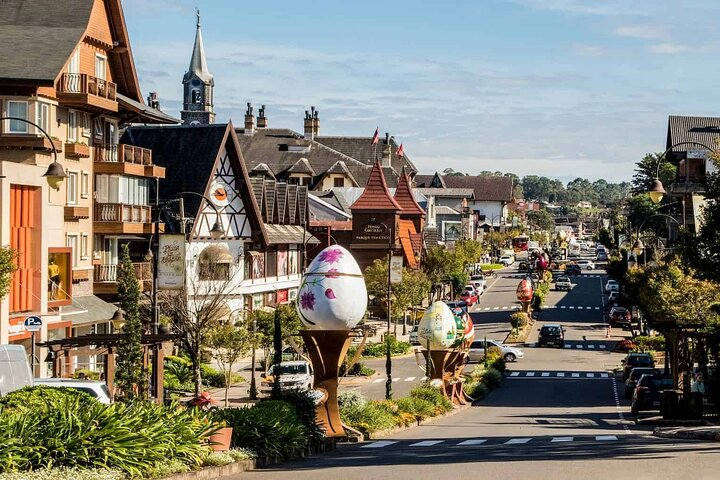 Private tour guiding from Porto Alegre to Gramado or wine region - Photo 1 of 6