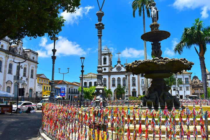 Salvador City Tour from Praia do Forte privat SUV daytour - Photo 1 of 14