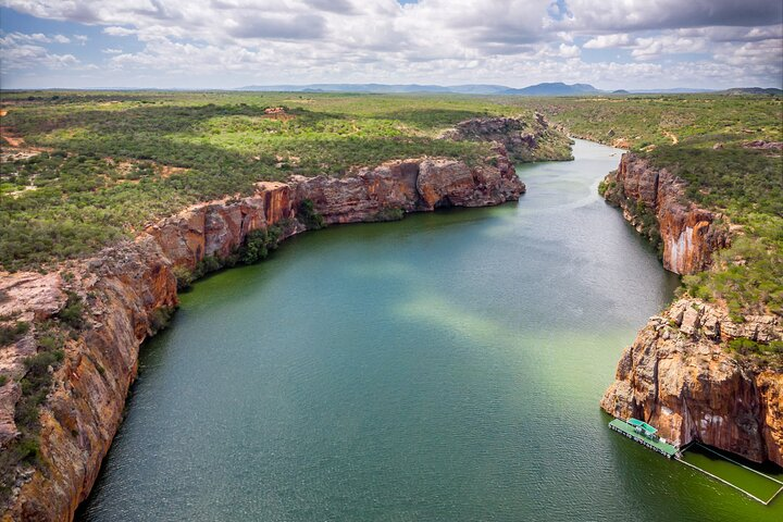 Discover the world's first largest navigable canyon
