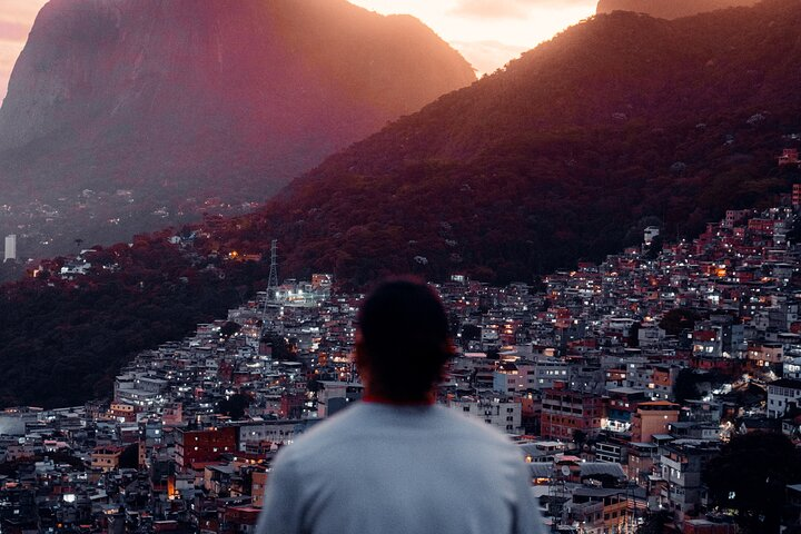 The real life behind the word favela - Photo 1 of 19