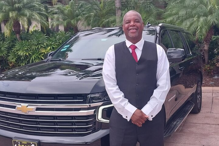 Bahamas Airport Transportation w/Free Grocery Stop-1 Way Private - Photo 1 of 7