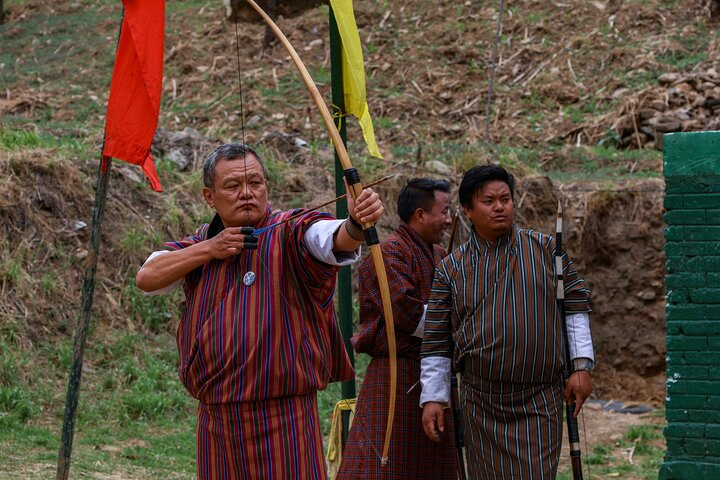 Witnessing archery