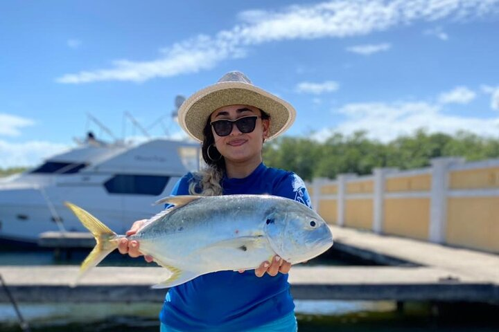 Barrier Reef Snorkel & Fishing Combo - Photo 1 of 15