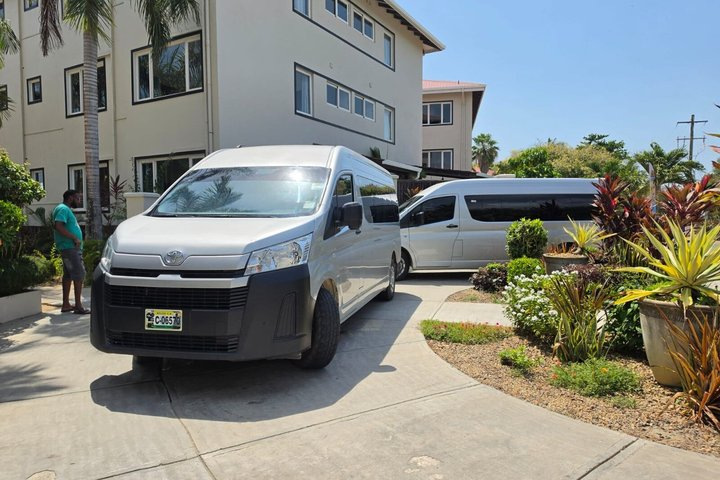 Hopkins to Belize City Airport ( Private Shuttle ) - Photo 1 of 9