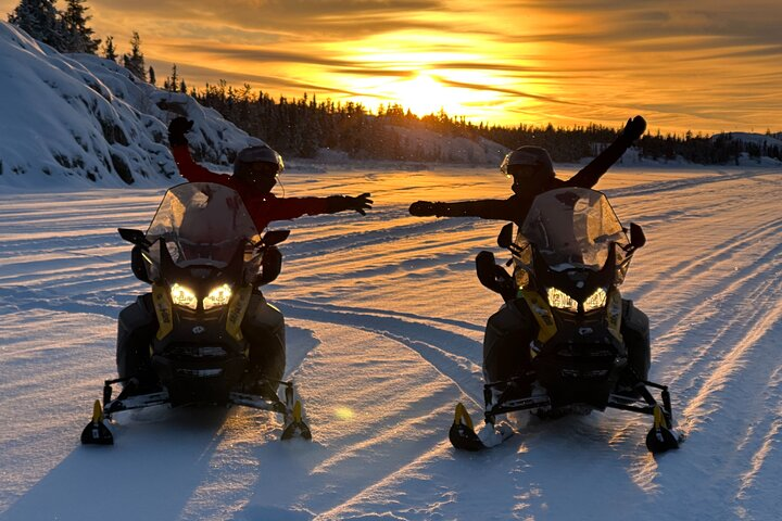1 Hour Snowmobile Adventure in Yellowknife - Photo 1 of 4