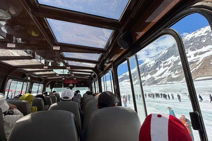 3-Day Columbia Icefield & Jasper Tour from Calgary,airport pickup - Photo 1 of 8