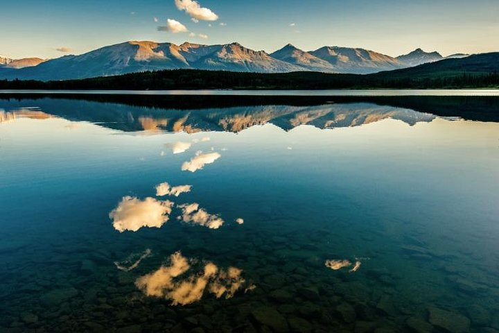 3-Day Authentic Jasper National Park Packaged Tour - Photo 1 of 9