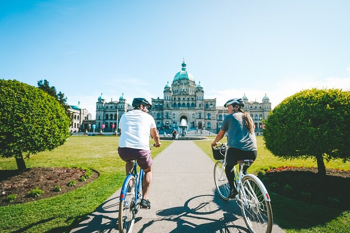 Biking at the Legislature - Toonie Tours