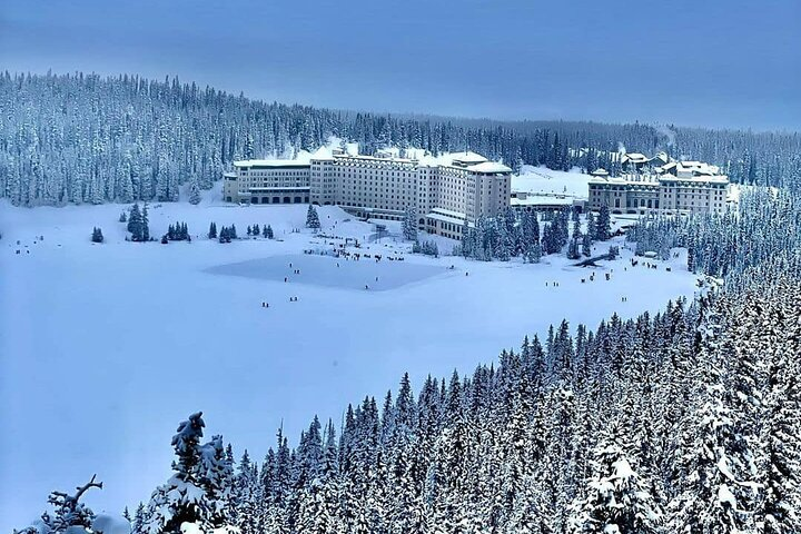 Winter 4 Days- Banff, Yoho, Icefields & Gondola - Photo 1 of 7