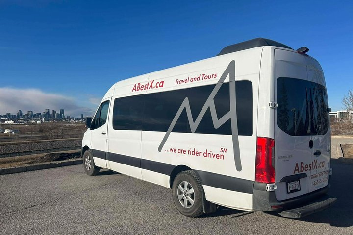 Calgary Airport Express to Banff via Canmore - Photo 1 of 7