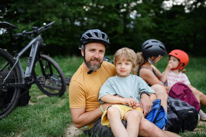 Full Day Family Bike Rental - Photo 1 of 9
