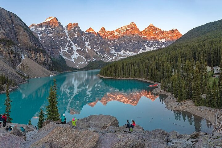 Banff, Moraine Lake & Lake Louise Tour  - Photo 1 of 5