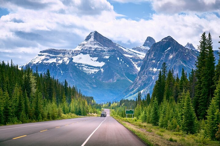 Icefields Parkway Self-Guided Driving Audio Tour - Photo 1 of 16