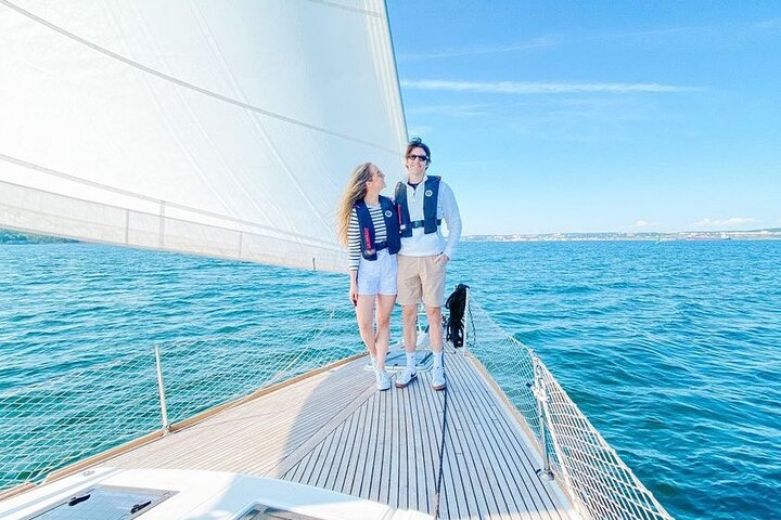 JFarwell Adventure Yacht Sailing in the Halifax Harbour - Photo 1 of 7