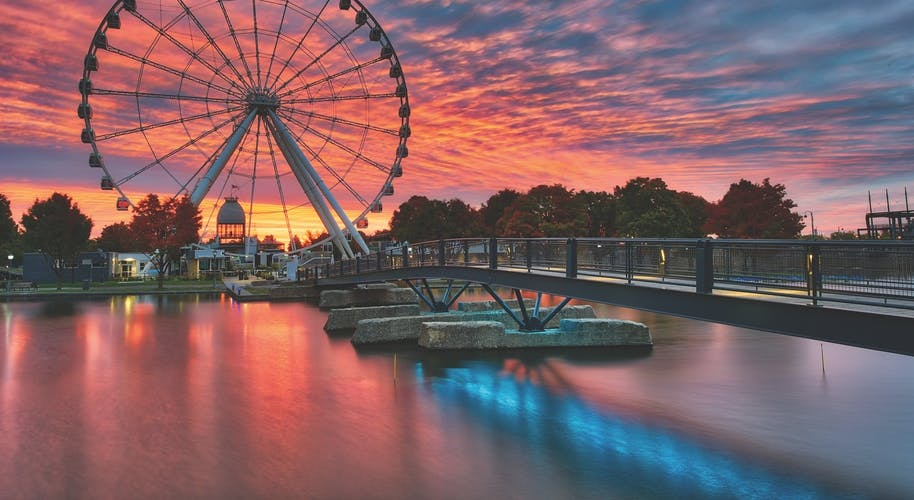 La Grande Roue de Montréal: Ferris Wheel Entry Ticket - Photo 1 of 6