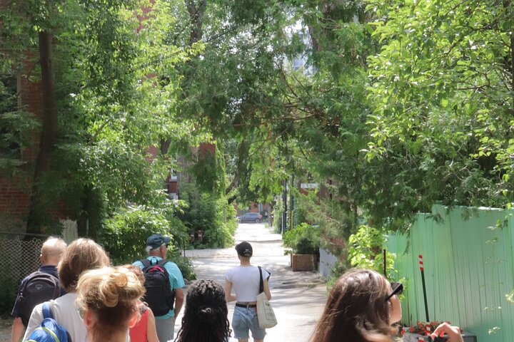 Making Their Mark: Montreal Jewish History Walking Tour - Photo 1 of 8