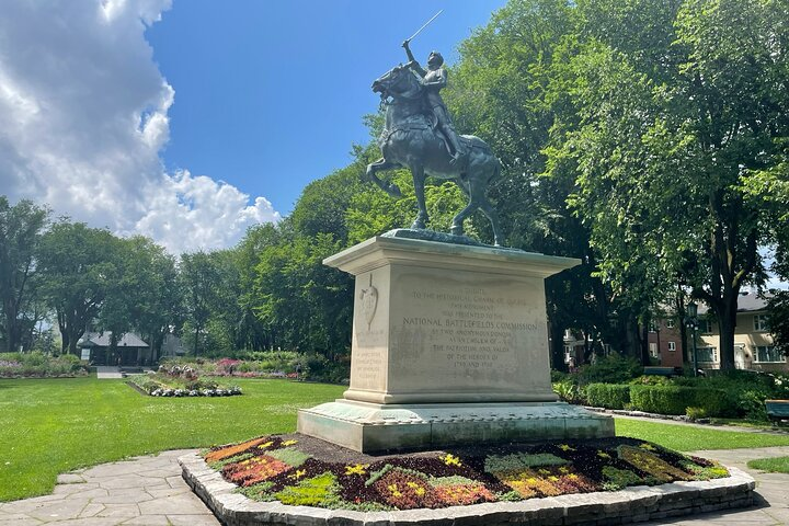 Montcalm & St. Jean Baptiste districts walking tour (2,5h)  - Photo 1 of 19