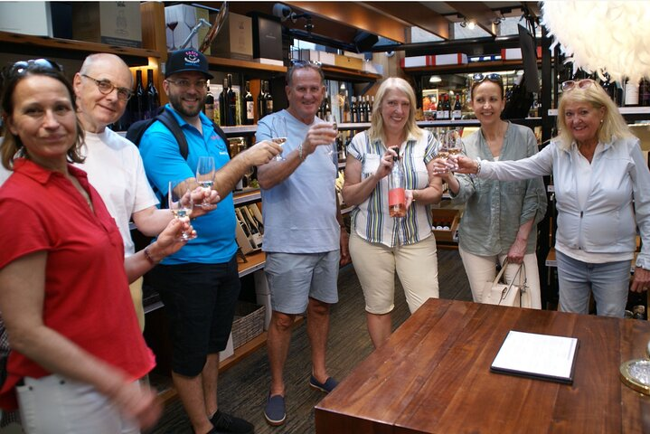 North Vancouver Walking tour with Local Tastings and Ferry ride - Photo 1 of 11