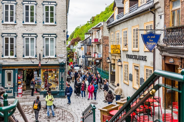 Old Town Quebec Secrets: Private Exploration Game and Tour in