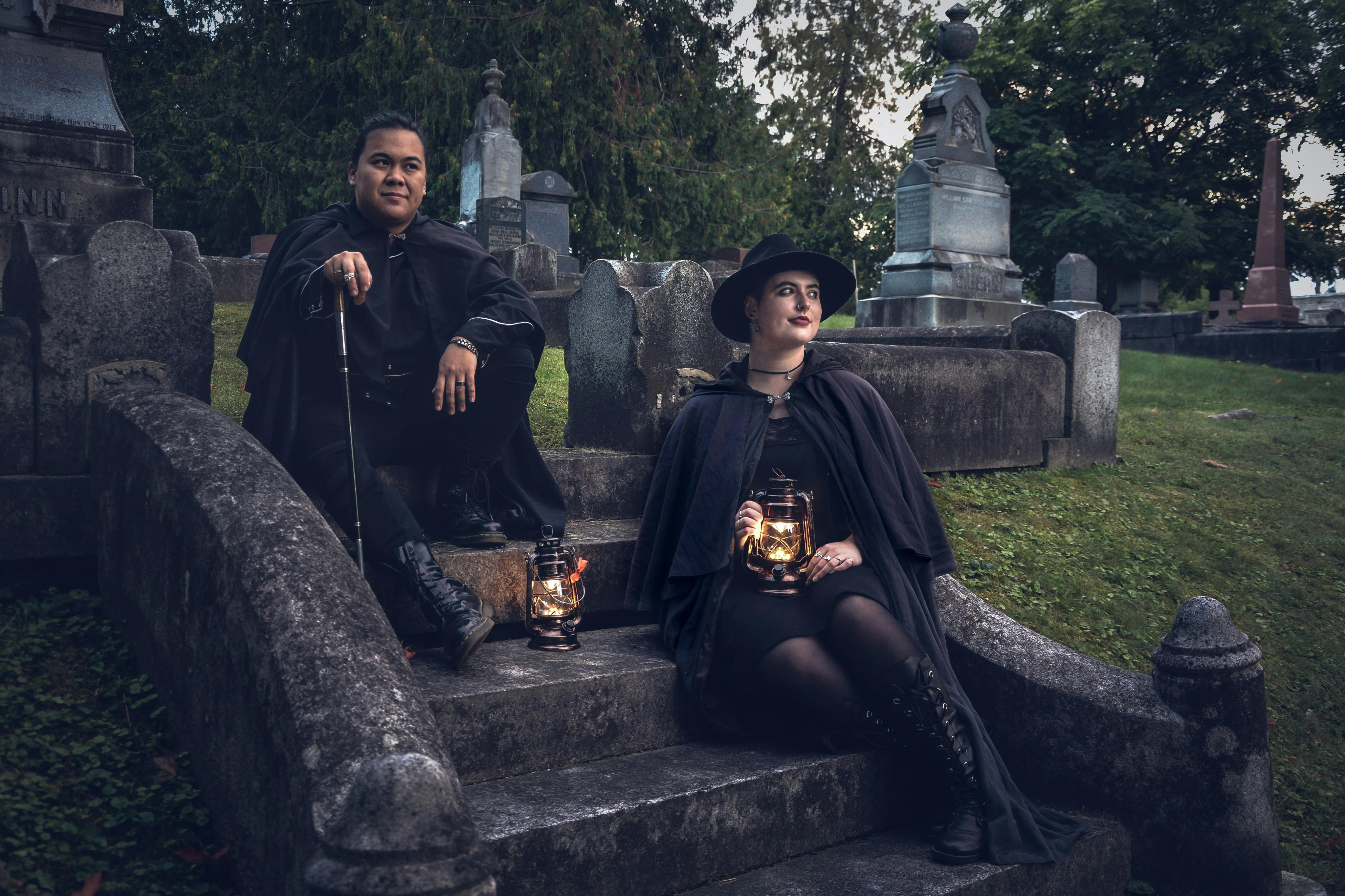 Ottawa: Beechwood Cemetery Haunted Walking Tour - Photo 1 of 3