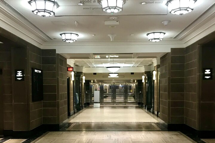 PATH - A Walking Tour of Toronto's Underground City - Photo 1 of 13