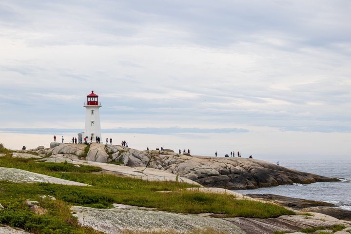Halifax Peggy’s Cove Express - Photo 1 of 6