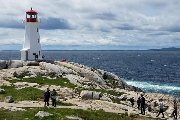 Peggy’s Cove/Mahone Bay & Lunenburg UNESCO HERITAGE SITE. - Photo 1 of 4