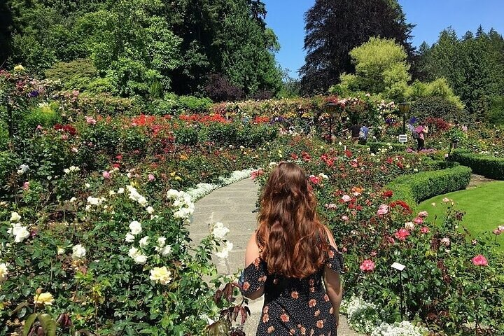 Private Brentwood Bay Walking Tour - Photo 1 of 5