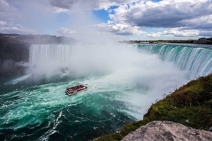 Private 8 hours tour to Niagara Falls from Toronto - Photo 1 of 8