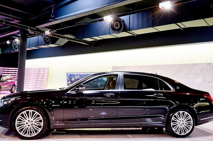 Exclusive Airports Limo services