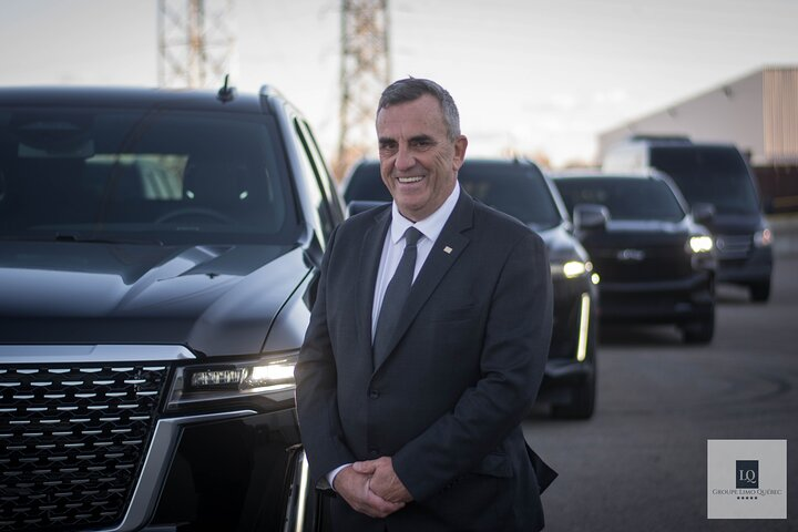 Private transfer from YQB (QUEBEC) Airport to downtown - Photo 1 of 8