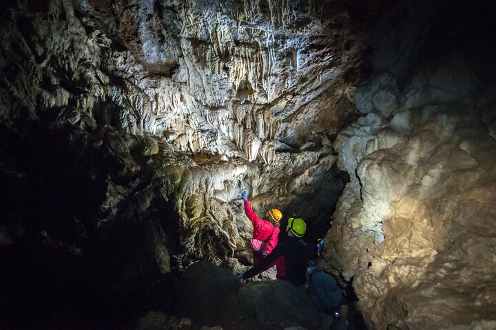 Riverbend Cave Explorer - Photo 1 of 6