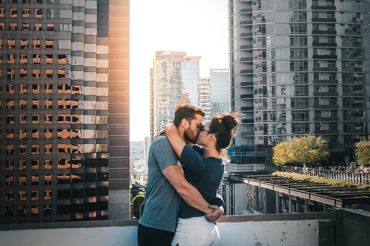 Private Romantic Tour Around Edmonton For Couples - Photo 1 of 6