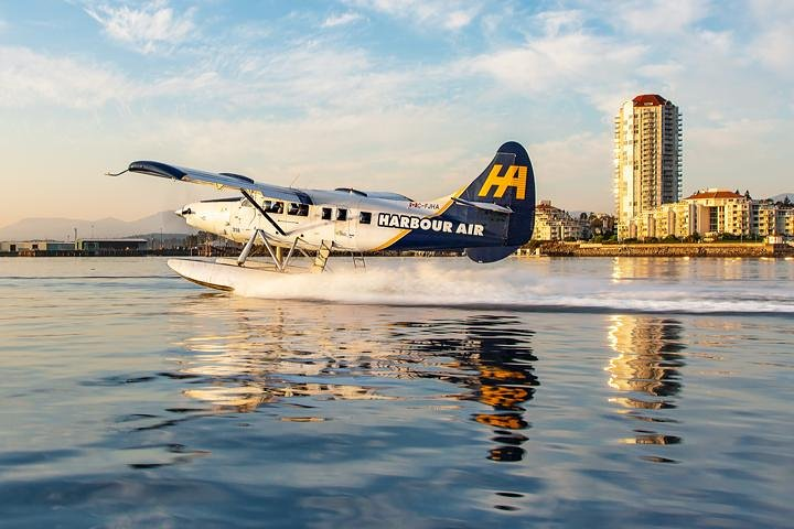 Sechelt Seaplane tour: Strait of Georgia Experience  - Photo 1 of 6