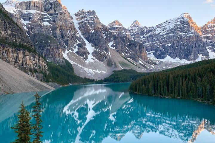 5 Day Canadian Rockies, Banff, Lake Louise, Moraine Lake, Jasper - Photo 1 of 7