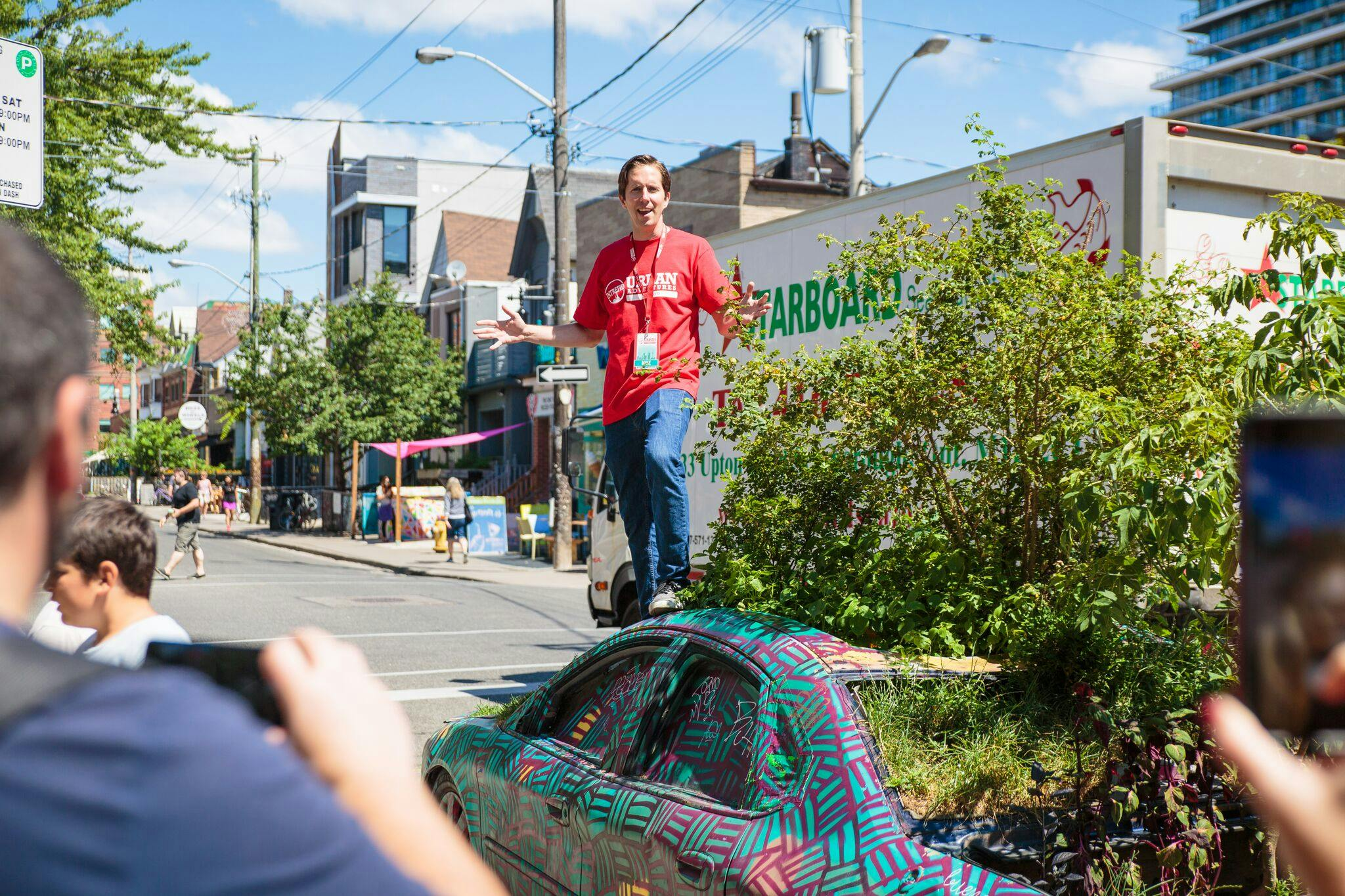 Toronto: Kensington Market & Chinatown Guided Walking Tour - Photo 1 of 9