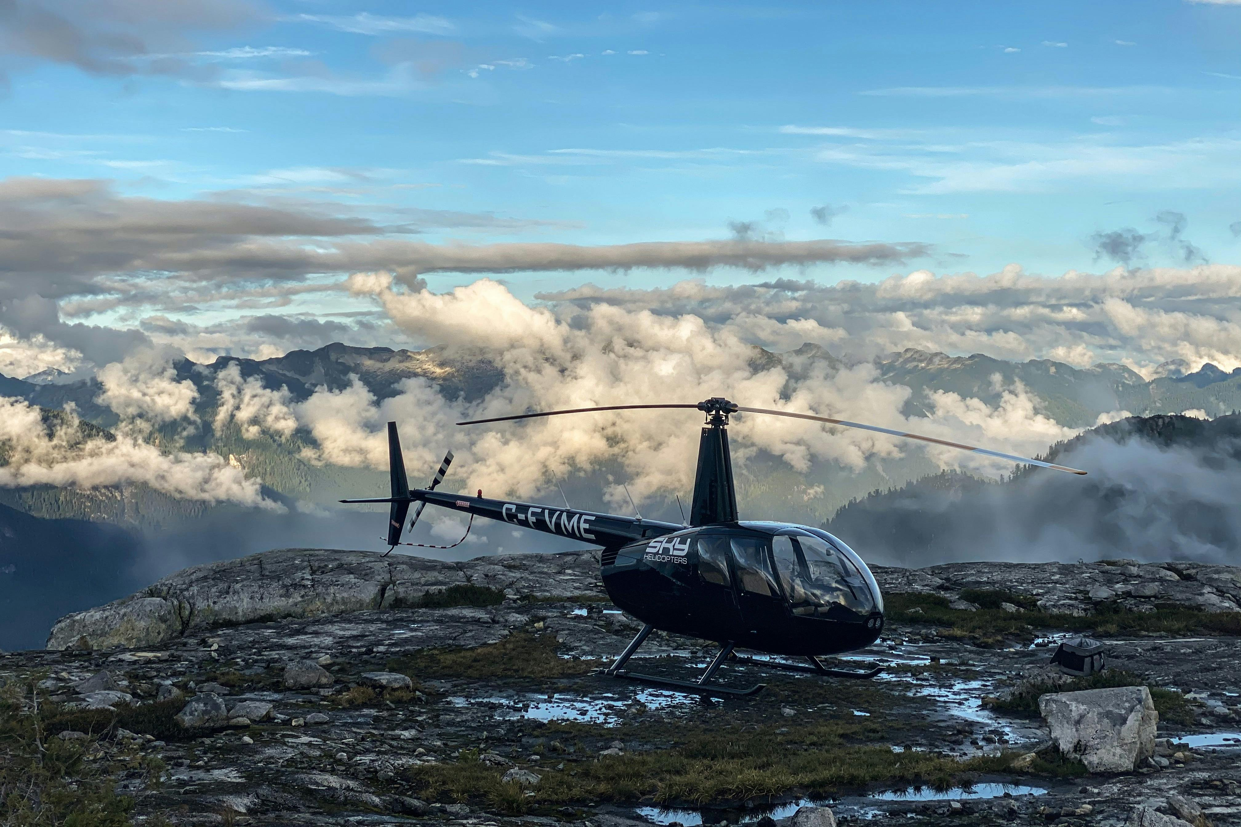 Vancouver: 30 or 45-Minute Helicopter Flight with Coast Mountain Landing - Photo 1 of 3