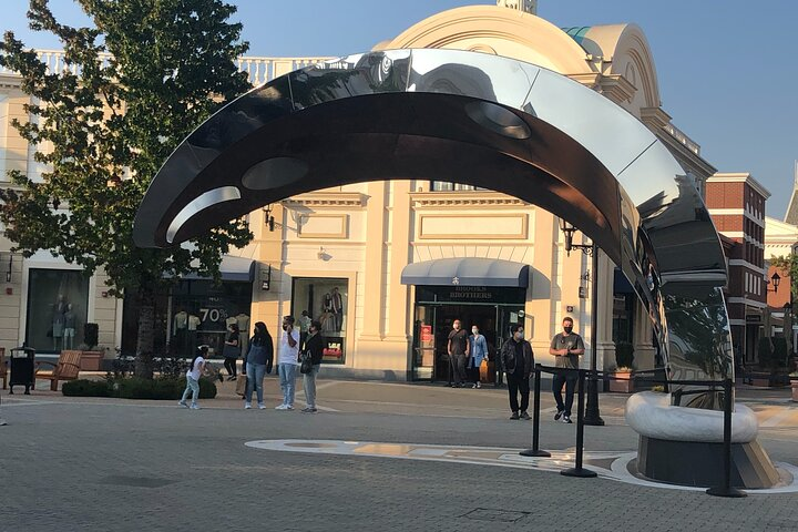 adidas mcarthurglen vancouver