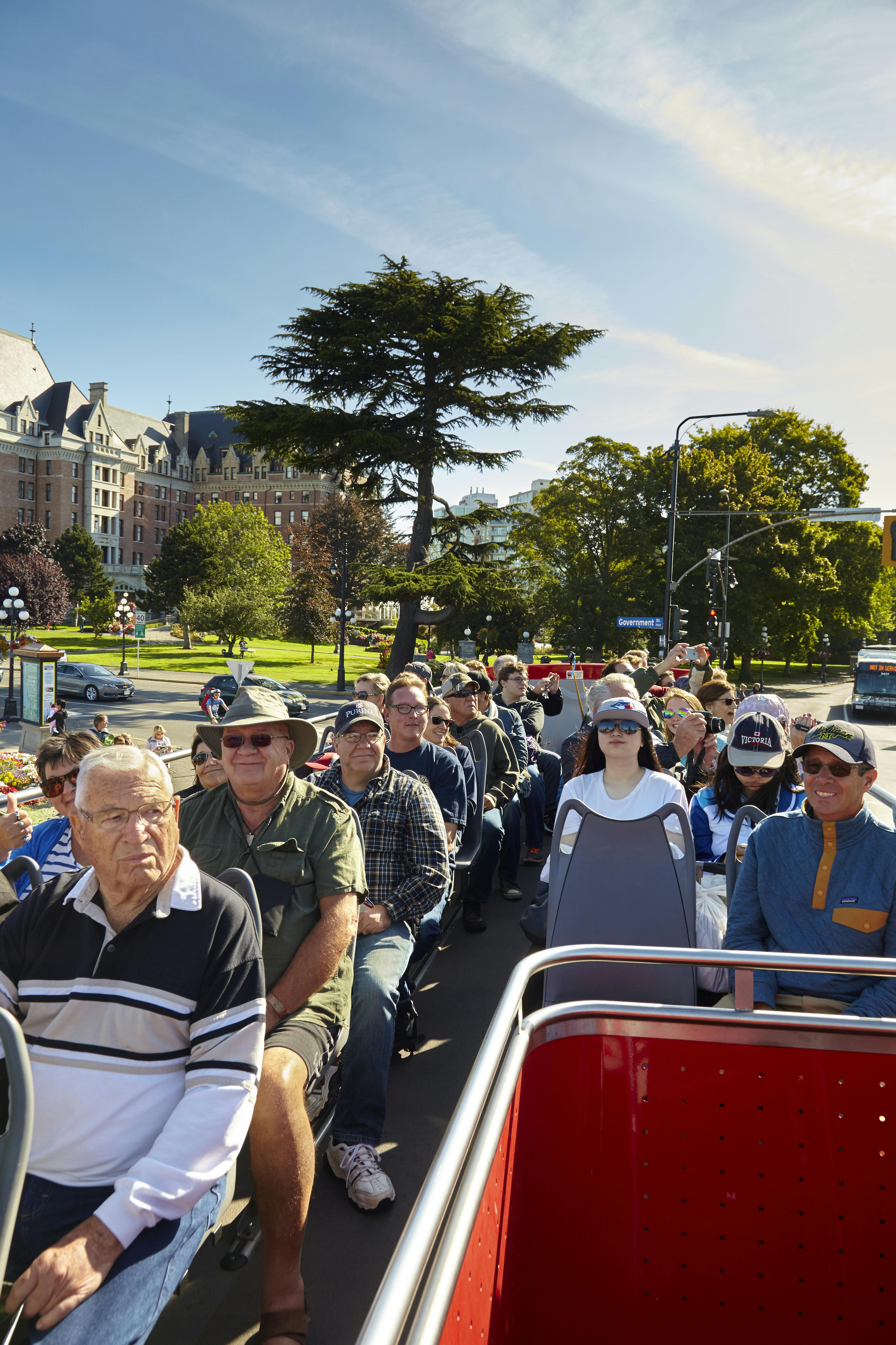 Victoria Half-Day Hop-on Hop-off Sightseeing Tour - Photo 1 of 6