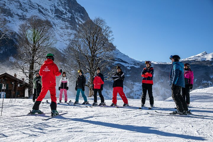 Afternoon Beginner Package Ski in Interlaken - Photo 1 of 13