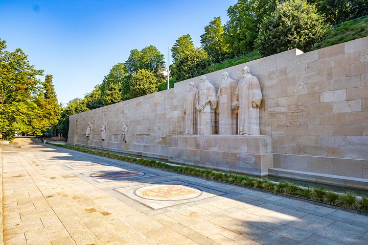 Explore Geneva’s Art and Culture with a Local - Photo 1 of 4