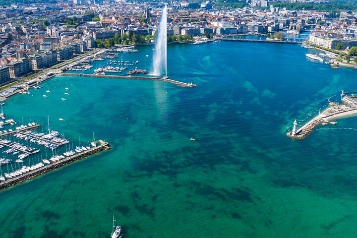 Aerial View Geneva Lake