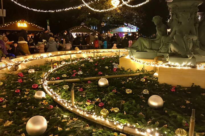 Geneva Christmas Private Tour: Old Town Winter Wonderland - Photo 1 of 8